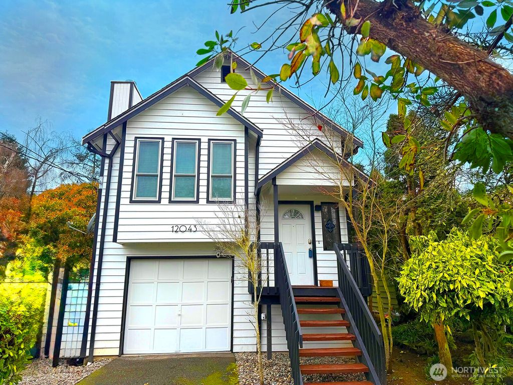 Photo of 12043 Bartlett Avenue NE, Seattle, WA 98125 (MLS # 2494728)
