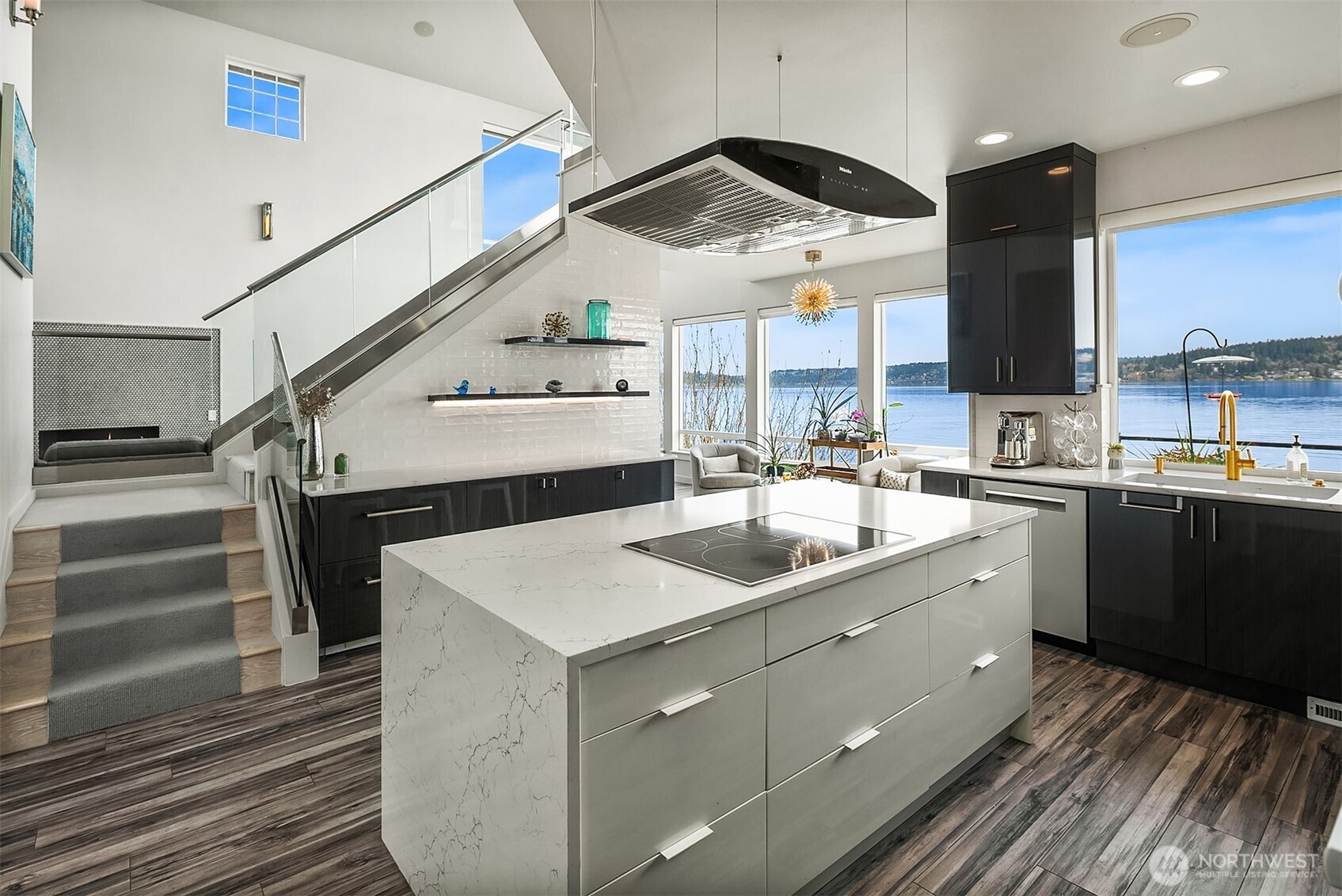 3828 W Lake Sammamish Parkway SE