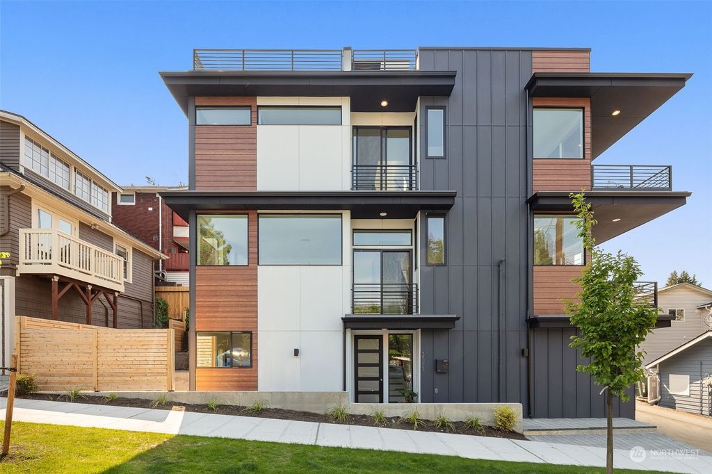 Photo of 3111 Queen Anne Avenue N, Seattle, WA 98119 (MLS # 2036935)