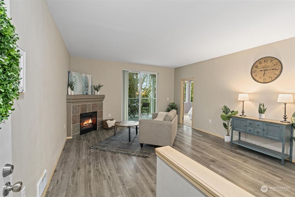 Photo of 2800 SE 8th Street #2133, Renton, WA 98058 (MLS # 2060174)