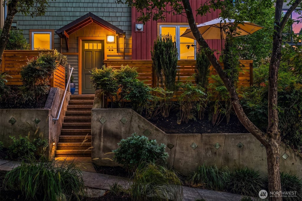 Photo of 3824 Evanston Avenue N #11, Seattle, WA 98103 (MLS # 2552328)
