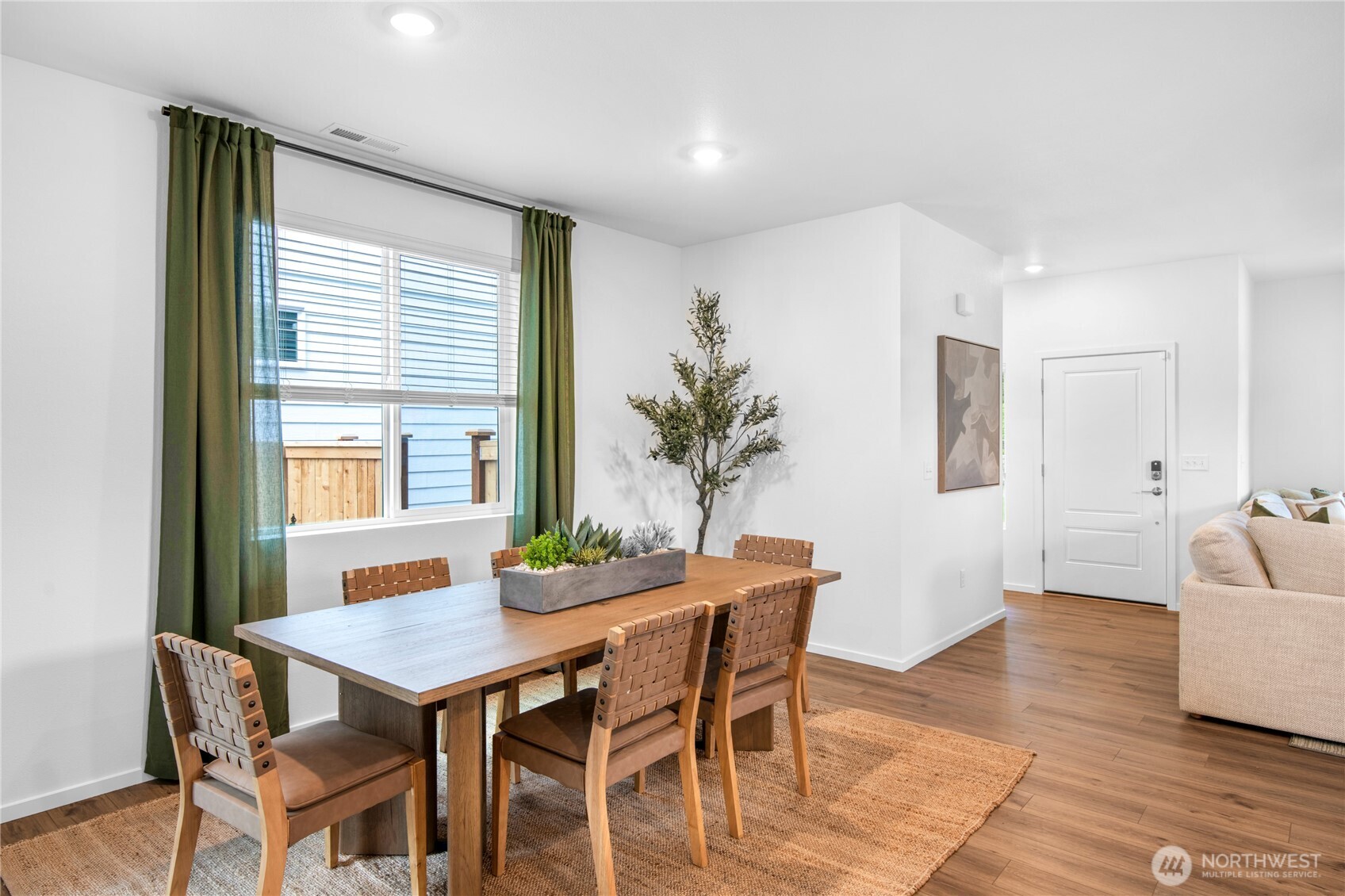 14509 203rd Avenue E