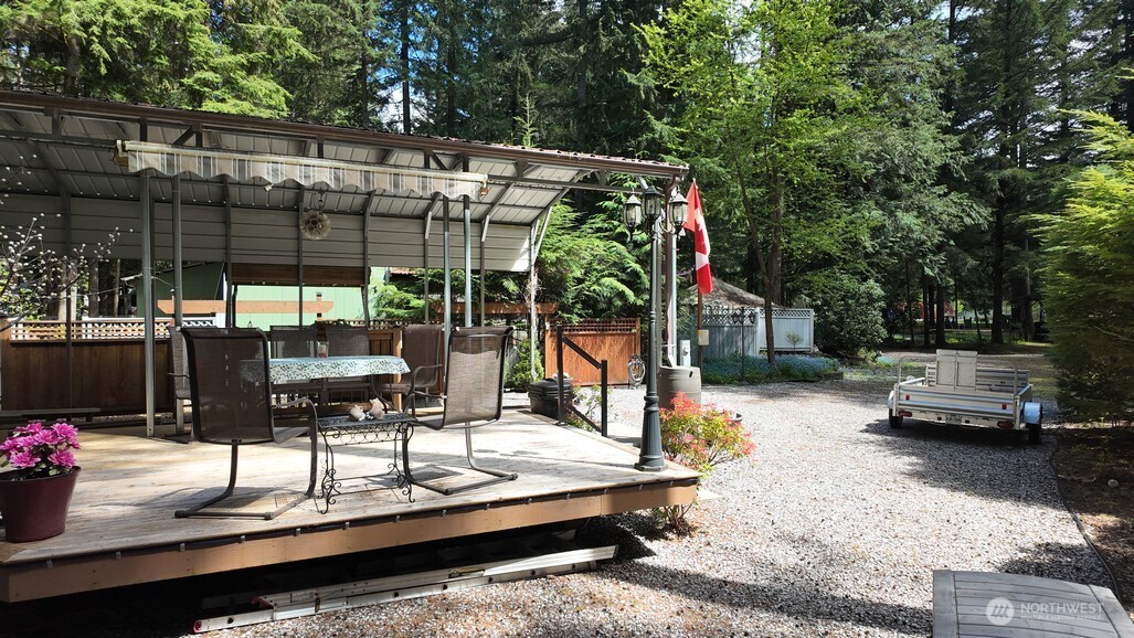 2042 Dogwood Drive