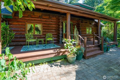 825 SW Winter Spring Lane Port Orchard WA 98367