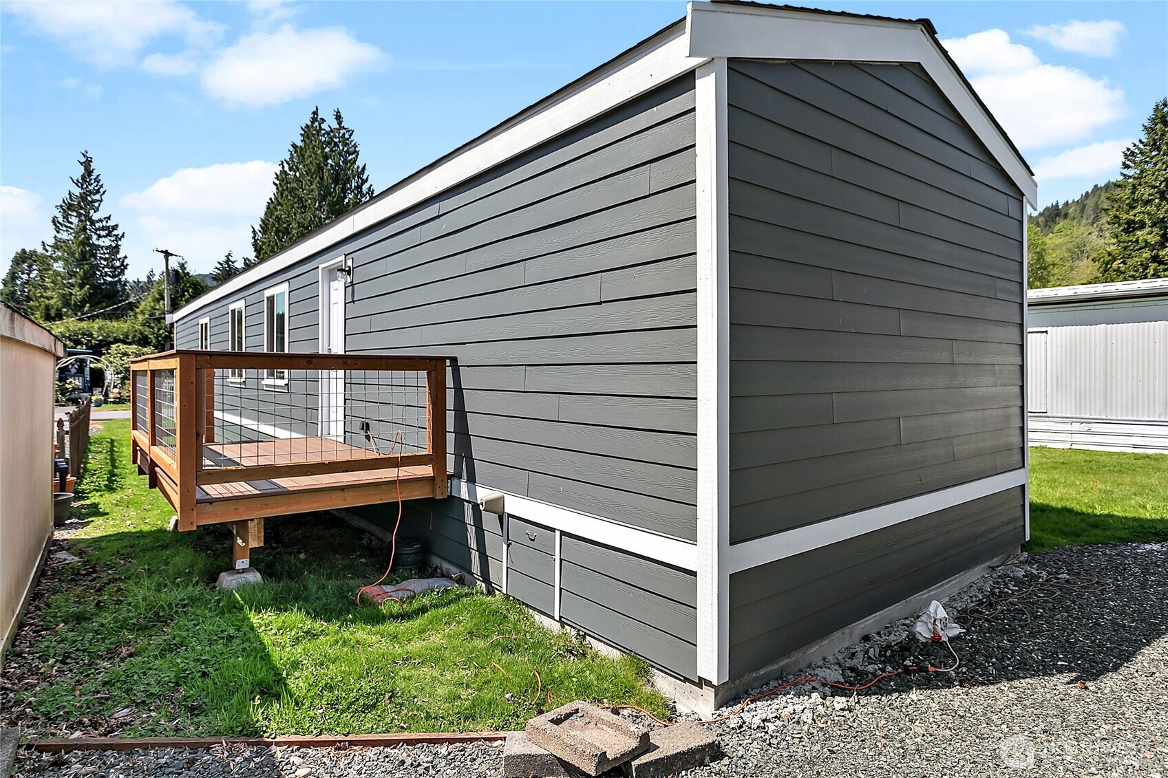 921 Autumn Lane 243
