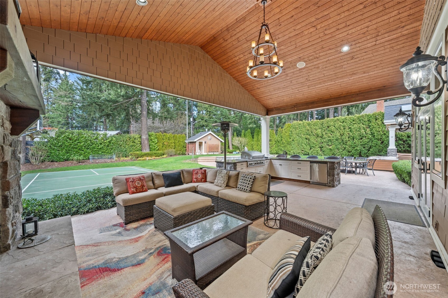 6 Forest Glen Lane SW