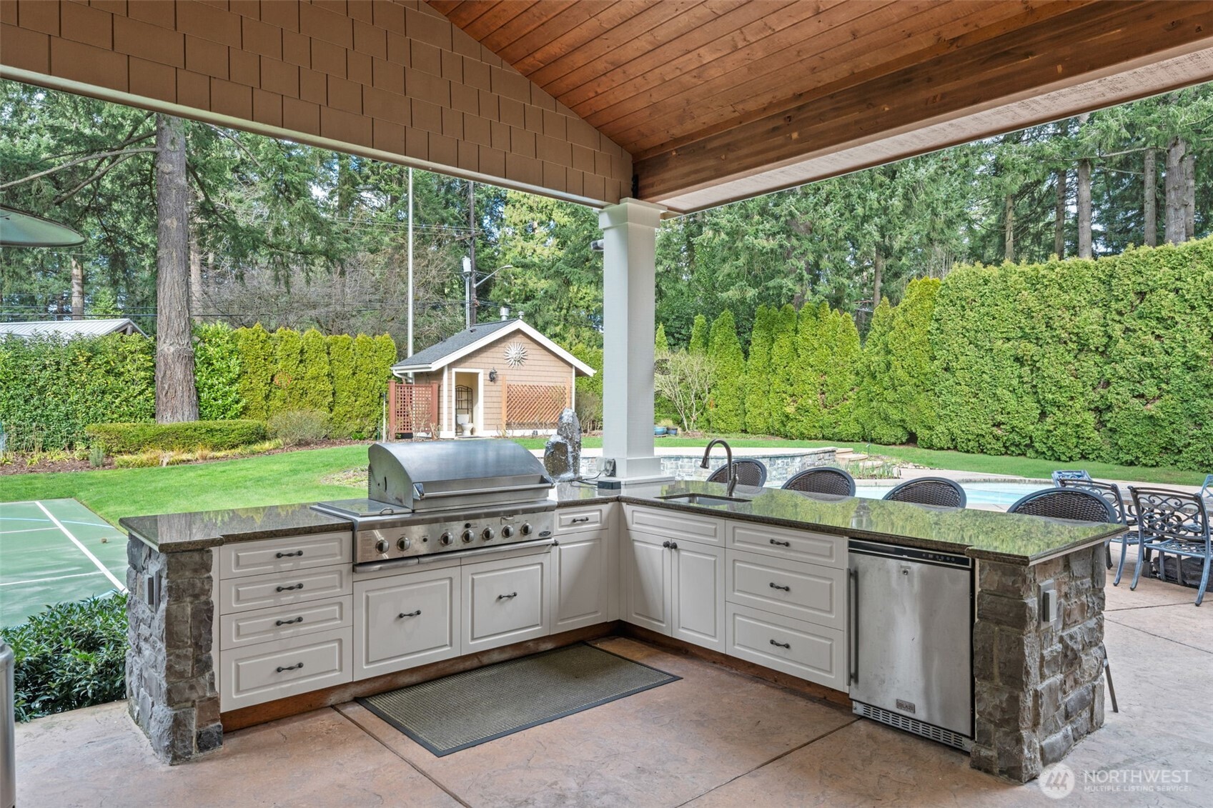 6 Forest Glen Lane SW