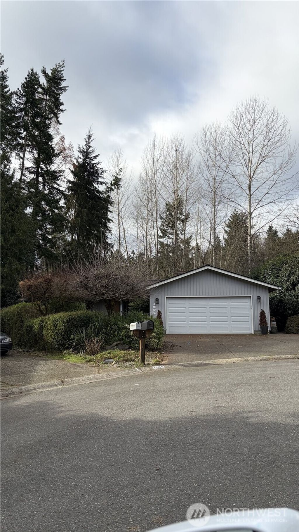 Photo of 1204 175th Place NE, Bellevue, WA 98008 (MLS # 2499069)
