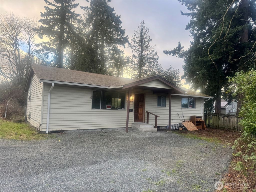 Photo of 3419 S 164th Street, SeaTac, WA 98188 (MLS # 2465072)