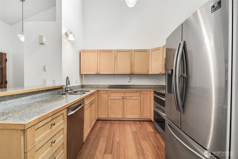 12037 100th Avenue NE 206