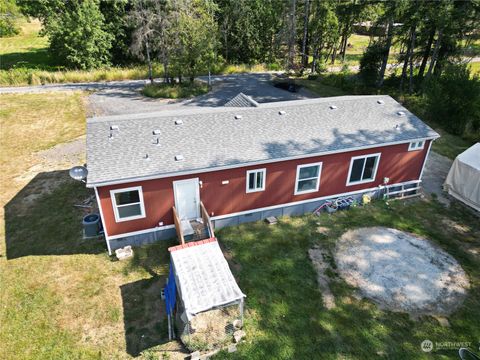 A home in Winlock