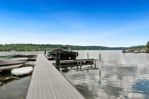Photo of 4050 W Lake Sammamish Pkwy PKWY NE #103, Redmond, WA 98052 (MLS # 2532874)