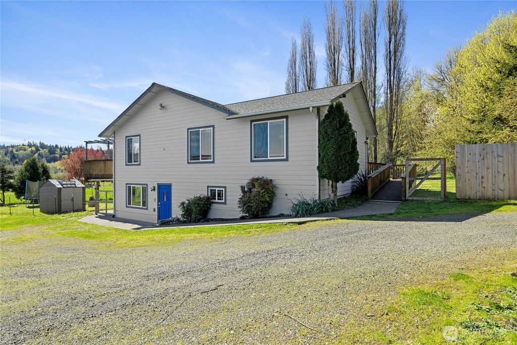 Photo of 591 W Shelton Valley Road, Shelton, WA 98584 (MLS # 2509856)