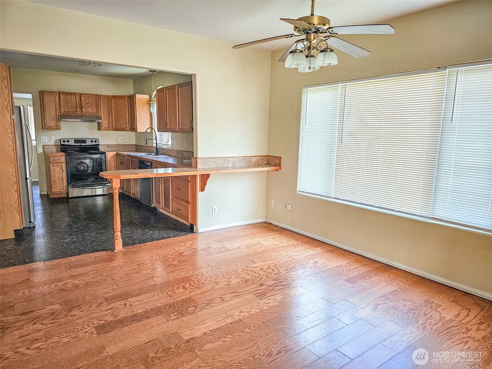 1402 W Market Street