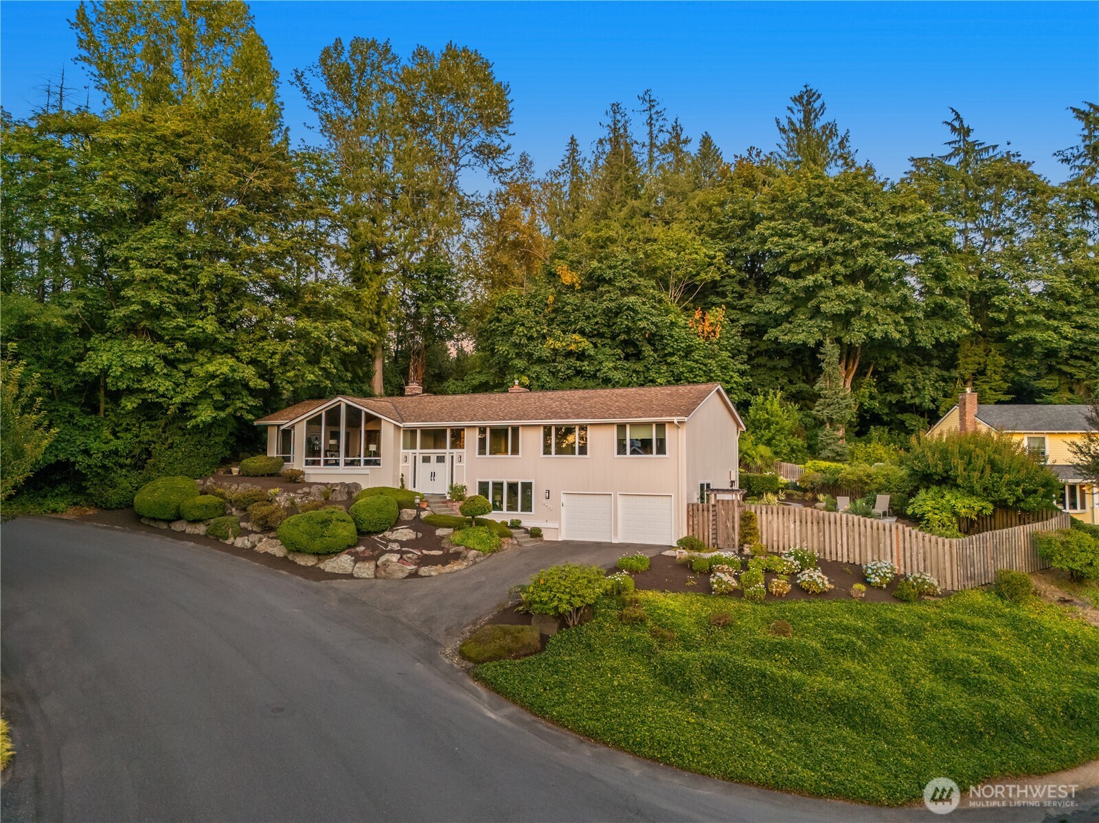 8413 SE 53rd Place