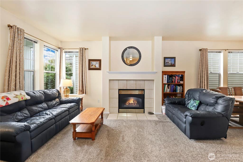 Photo of 7404 143rd Avenue Ct E, Sumner, WA 98390 (MLS # 2556188)