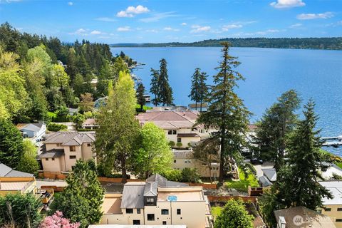 Photo of 13327 Holmes Point Drive NE, Kirkland, WA 98034 (MLS # 2518123)