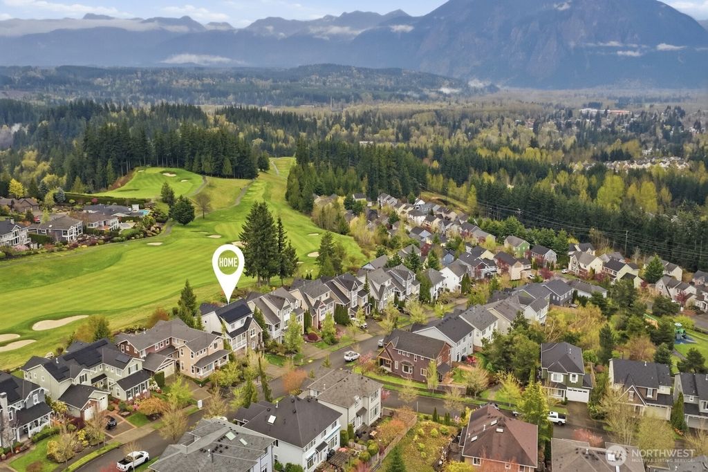 Photo of 7424 Pinnacle Place SE, Snoqualmie, WA 98065 (MLS # 2518820)