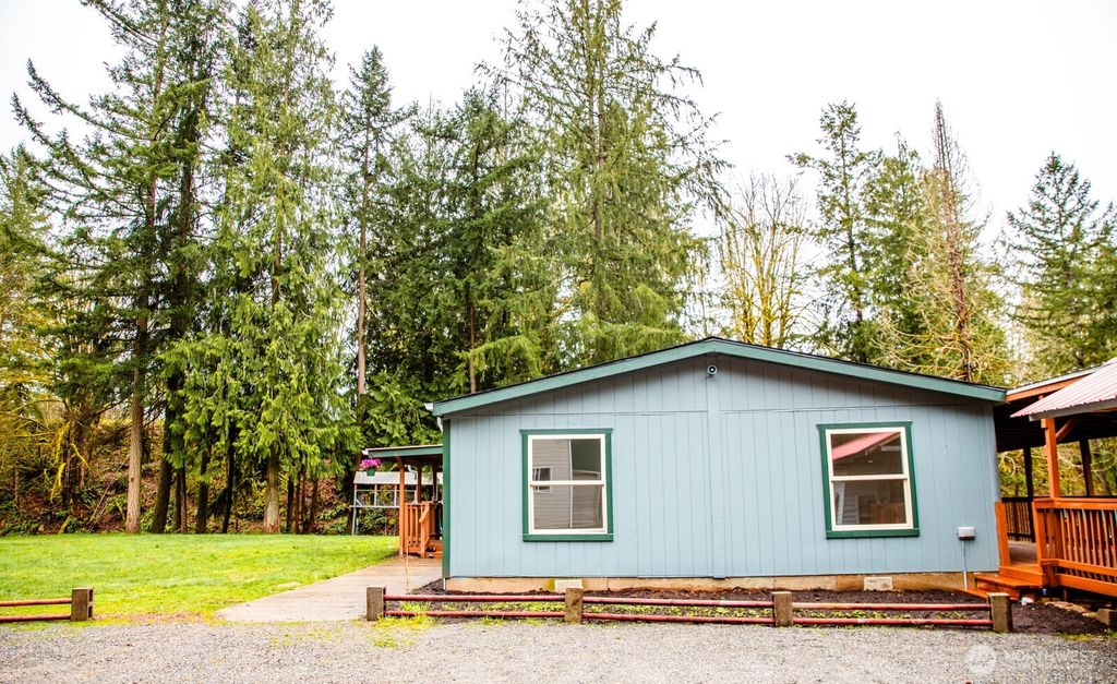 Photo of 23213 239th Place SE, Maple Valley, WA 98038 (MLS # 2355524)