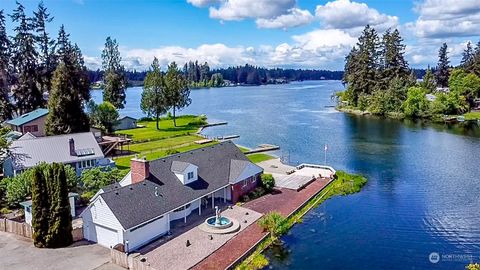 A home in Spanaway