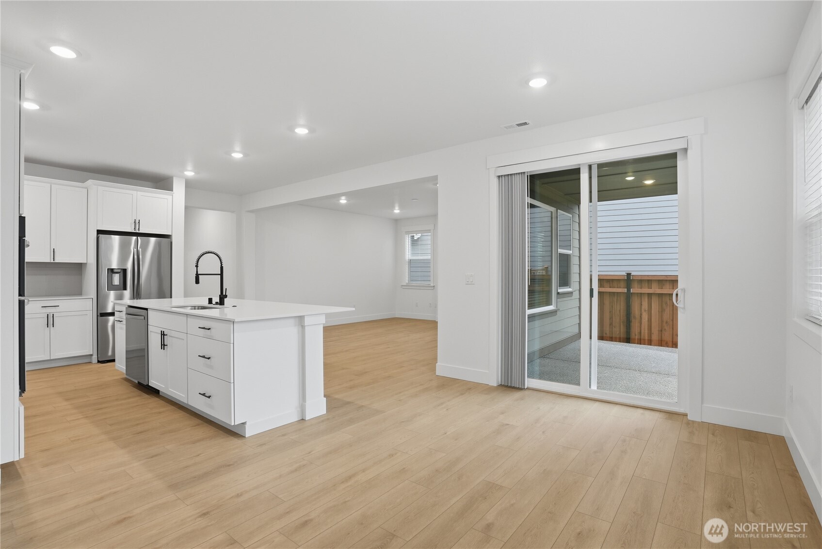 20409 Mystic Place E