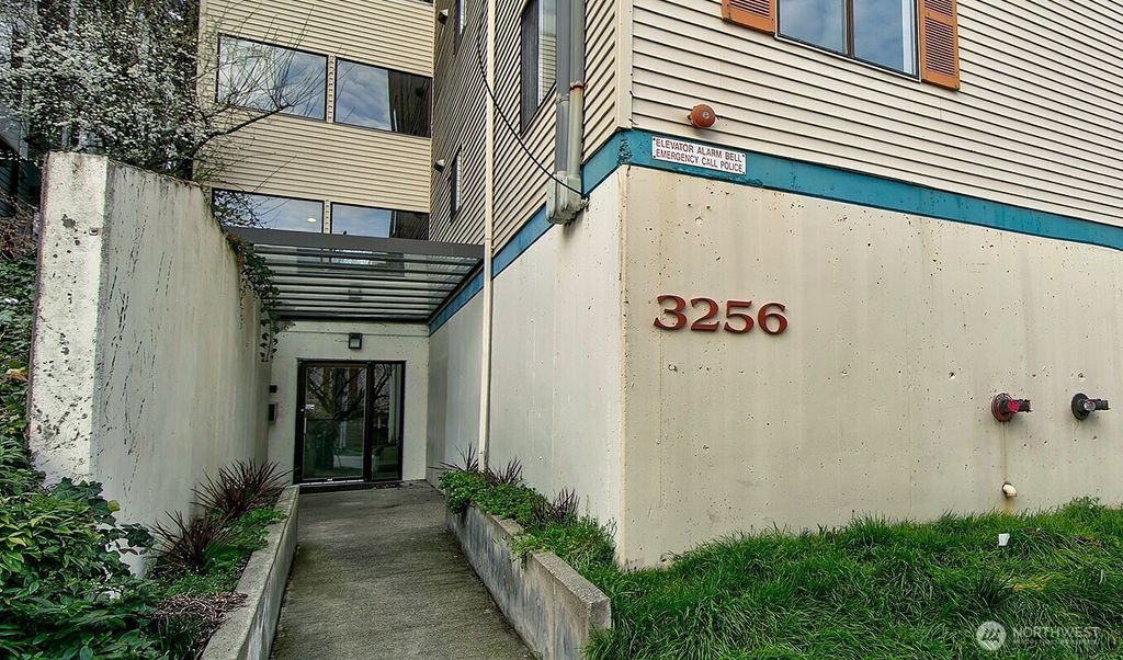 Photo of 3256 SW Avalon Way #203, Seattle, WA 98126 (MLS # 2342016)