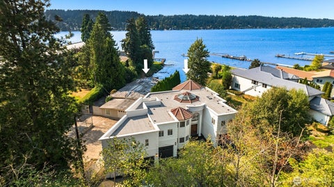 Photo of 5031 Ripley Lane N, Renton, WA 98056 (MLS # 2574381)
