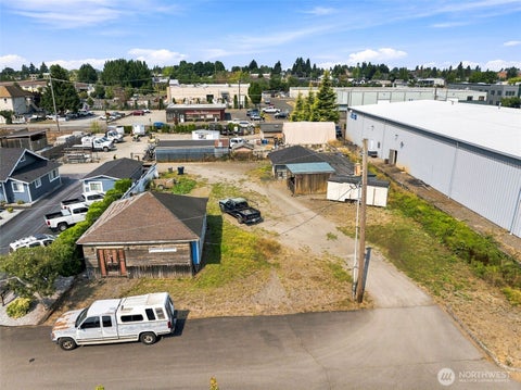 Photo of 1642 3rd Street, Enumclaw, WA 98022 (MLS # 2575304)