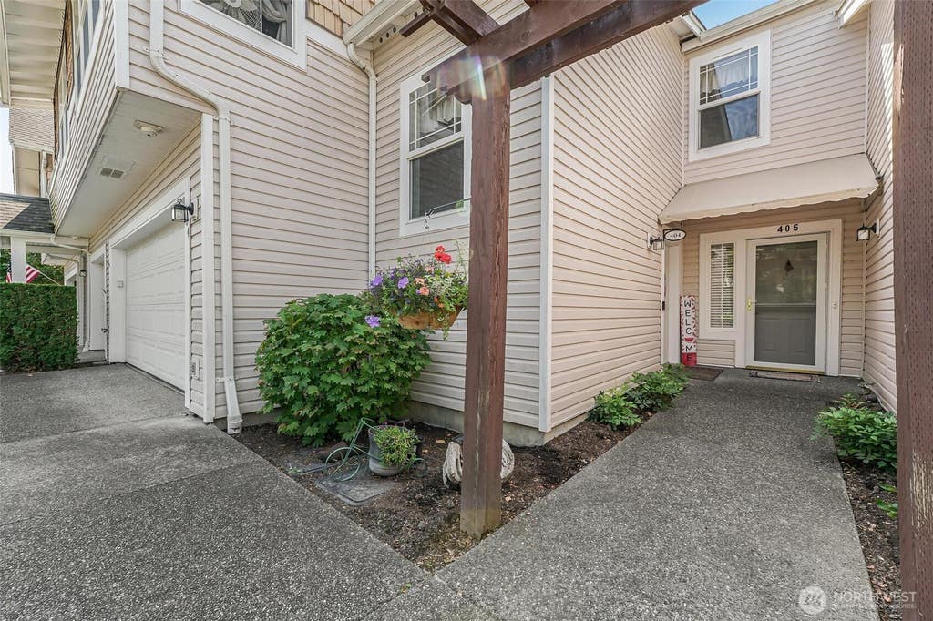 Photo of 7322 Centerville Court #404, Stanwood, WA 98292 (MLS # 2570658)