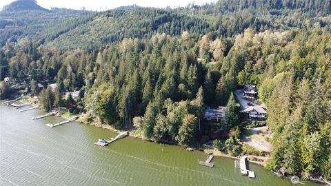 Photo of 18895 W Big Lake Boulevard, Mount Vernon, WA 98274 (MLS # 2441322)