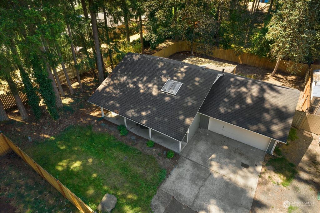 Photo of 19653 SE 260th Street, Covington, WA 98042 (MLS # 2146164)