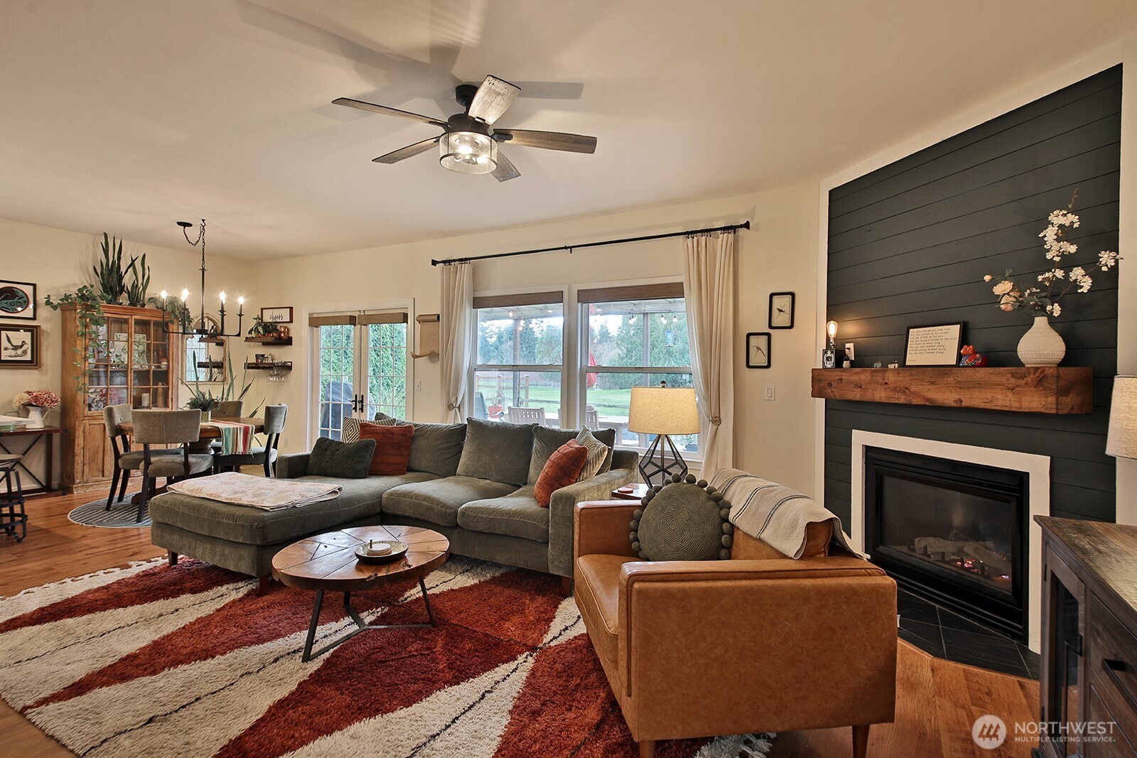 4900 Spinnaker Drive