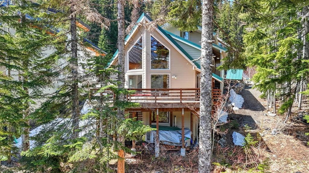 Photo of 160 Innsbruck Drive, Snoqualmie Pass, WA 98068 (MLS # 2514035)