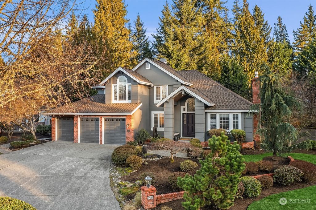 Photo of 12614 197th Place NE, Woodinville, WA 98077 (MLS # 2204483)