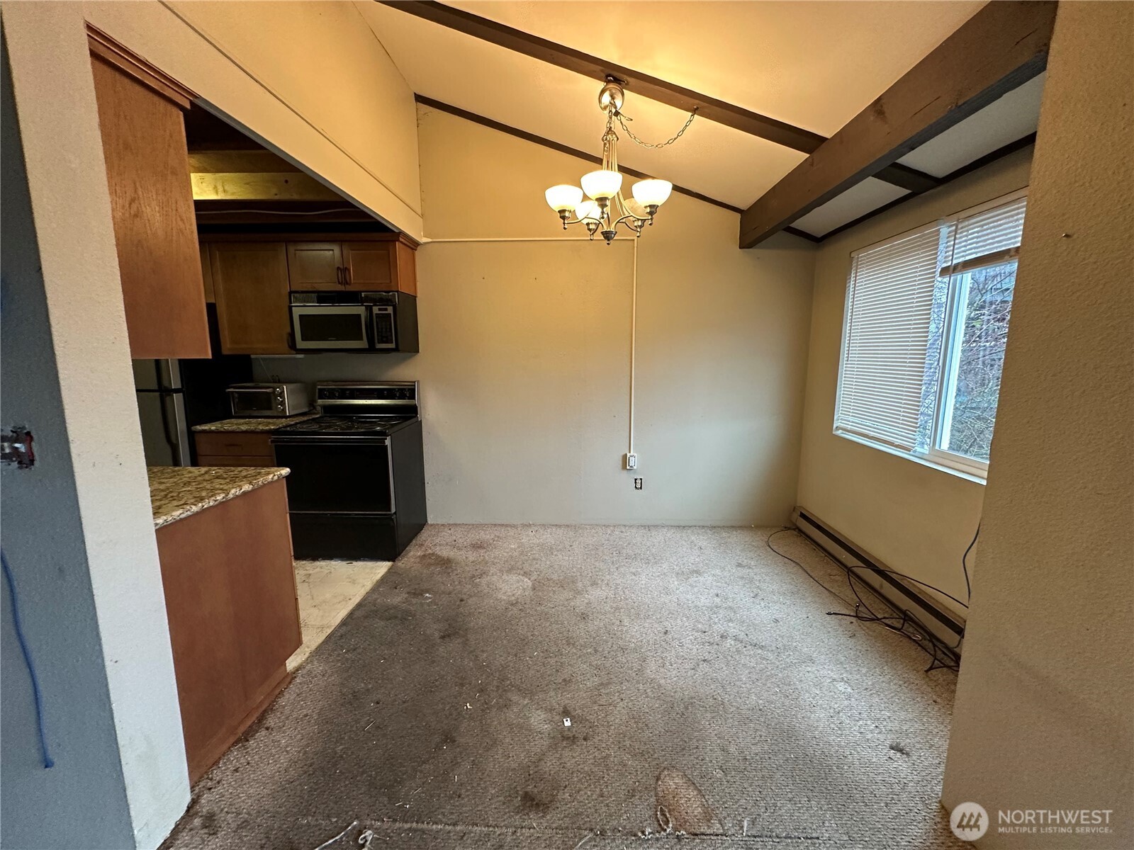 15210 Macadam Road S D301