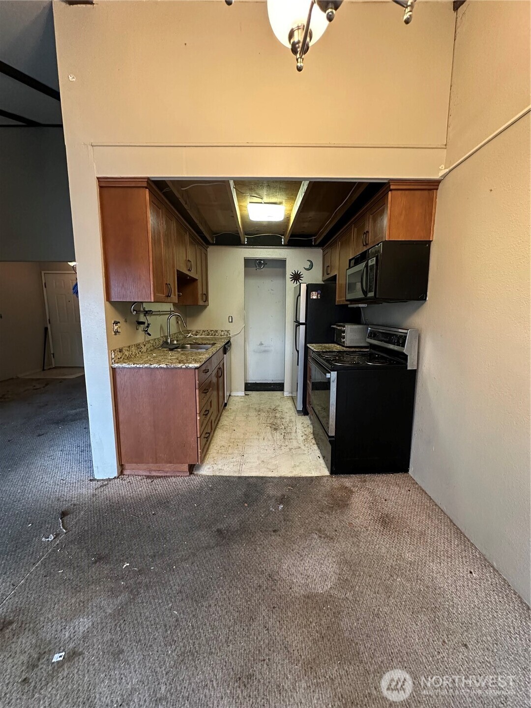 15210 Macadam Road S D301