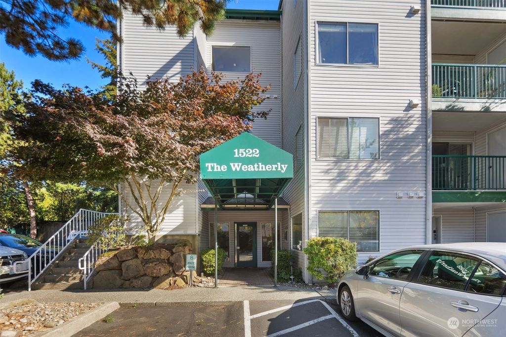 Photo of 1522 NE 175th Street #107, Shoreline, WA 98155 (MLS # 2299440)