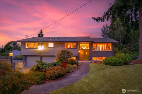 Photo of 8831 RIVERCREST AVENUE Ave, Everett, WA 98208 (MLS # 2443979)