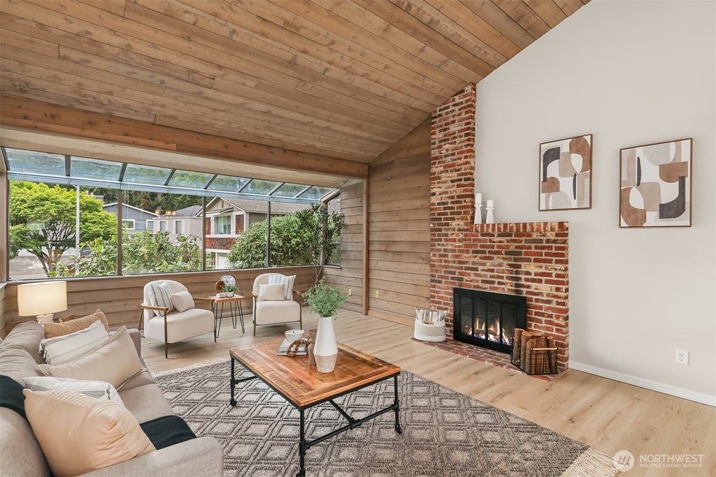 Photo of 11331 NE 129th Street, Kirkland, WA 98034 (MLS # 2533437)