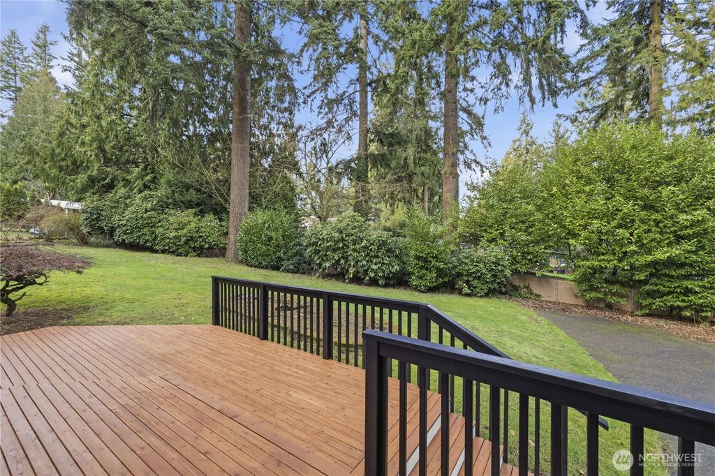 Photo of 14332 Cascadian Way, Everett, WA 98208 (MLS # 2481373)