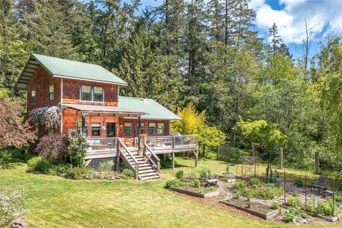 178 Pinneo Road Orcas Island WA 98245