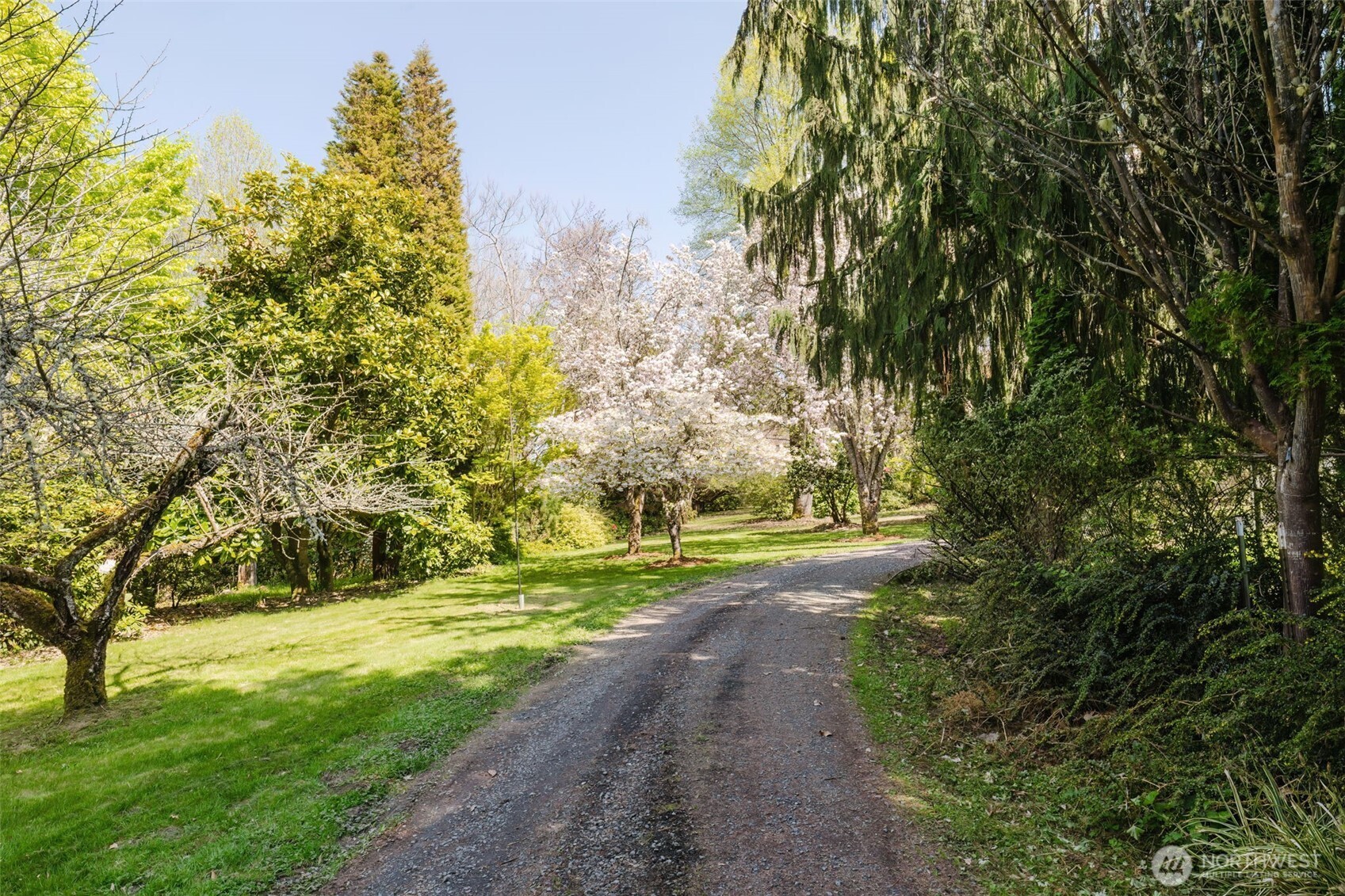 105 Schoolhouse Road