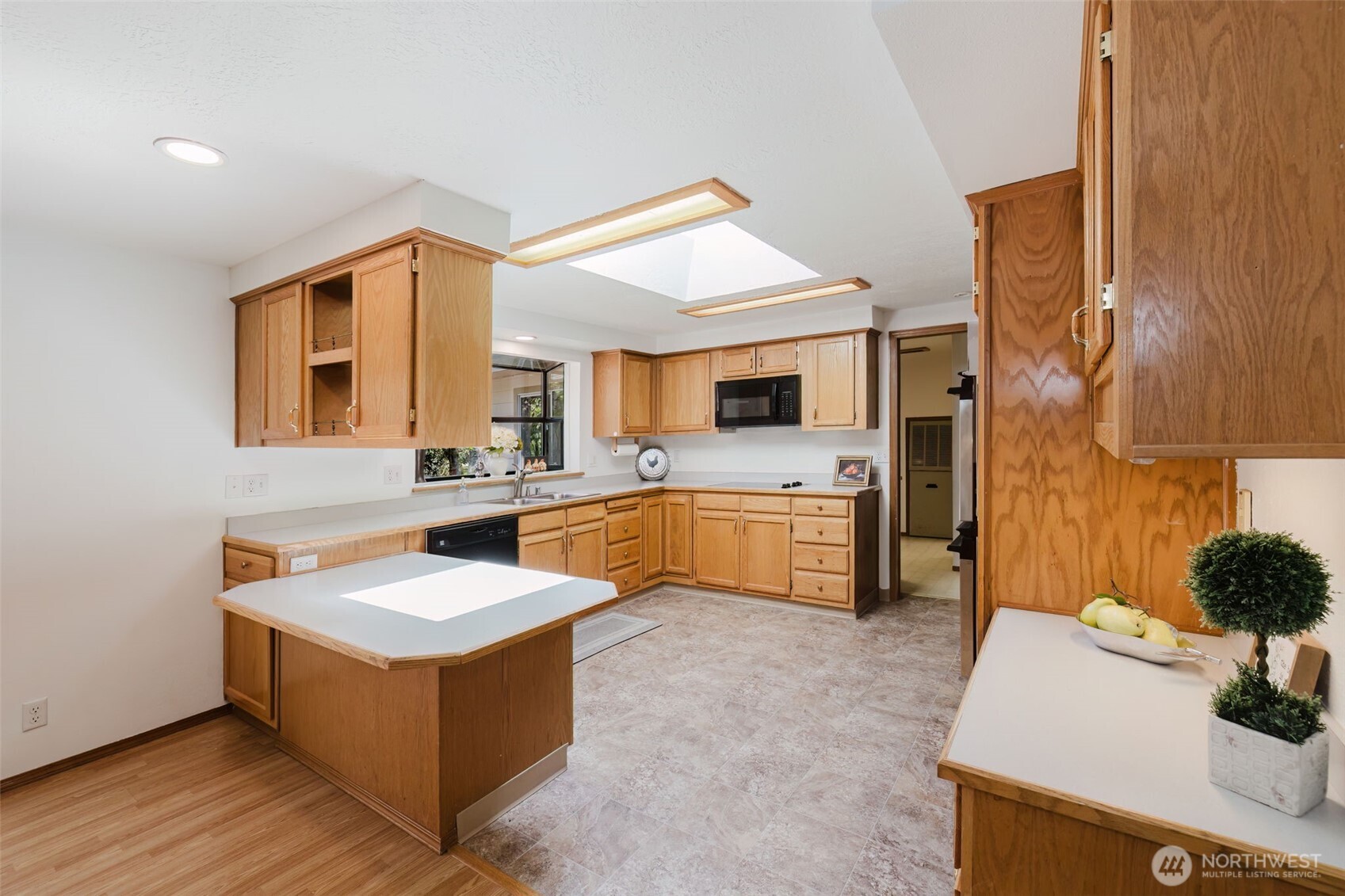 105 Schoolhouse Road