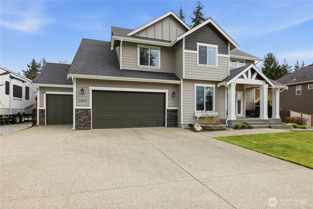 Photo of 21809 24th Avenue Ct E, Spanaway, WA 98387 (MLS # 2501340)