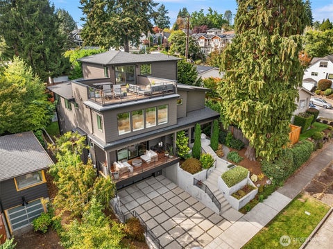 Photo of 5751 36th Avenue NE, Seattle, WA 98105 (MLS # 2583211)