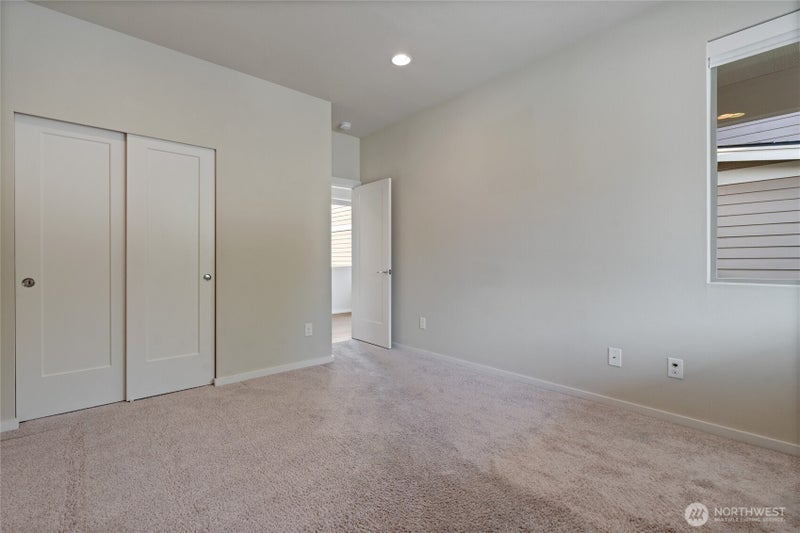 10721 SE 187th Place