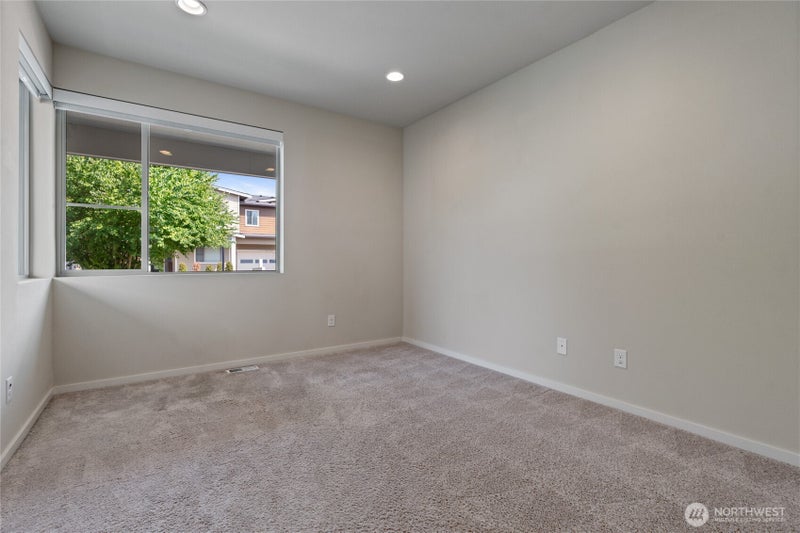 10721 SE 187th Place