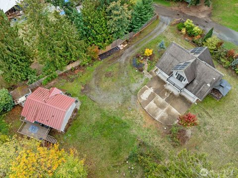 Photo of 21315 18th Street E, Lake Tapps, WA 98391 (MLS # 2441970)