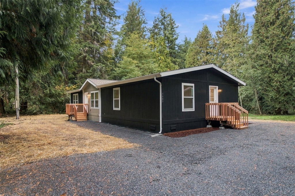Photo of 5603 E Lake Bosworth Drive, Snohomish, WA 98290 (MLS # 2595798)