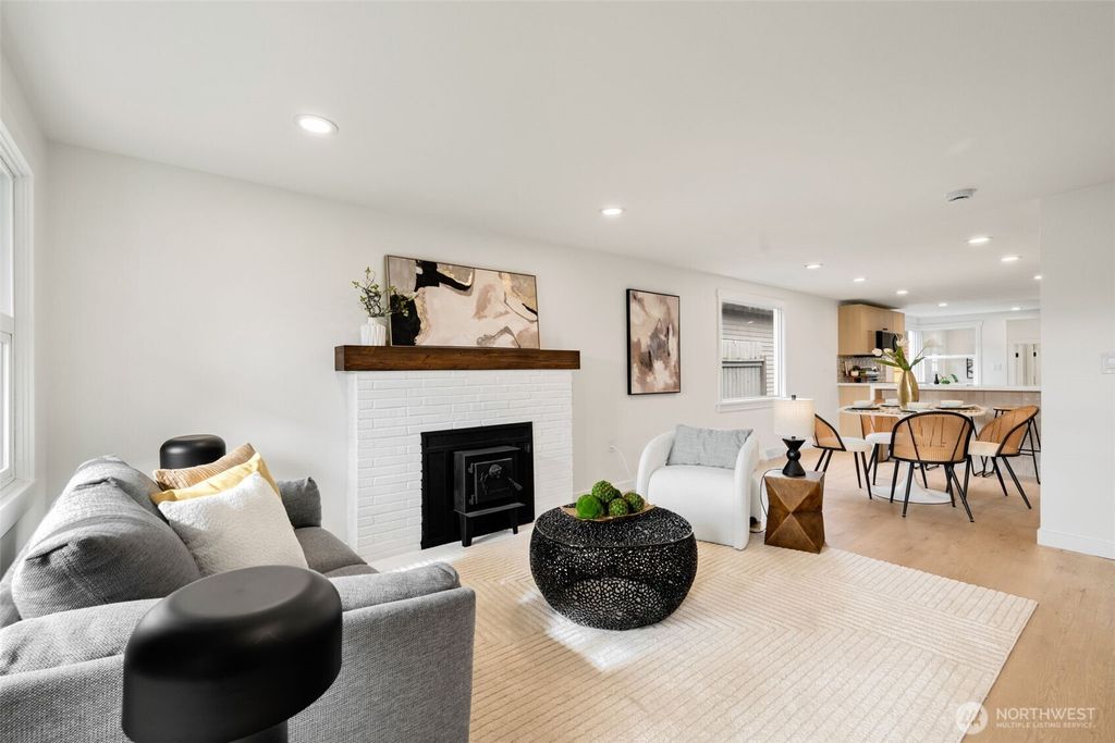 Photo of 704 N 104th Street, Seattle, WA 98133 (MLS # 2488389)